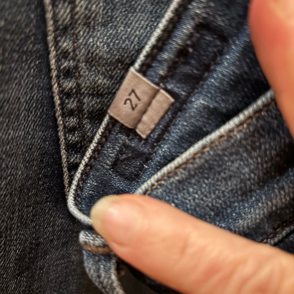 Citizens of humanity Blue Jeans size 27 (measures 30”X26”) - Picture 5 of 5